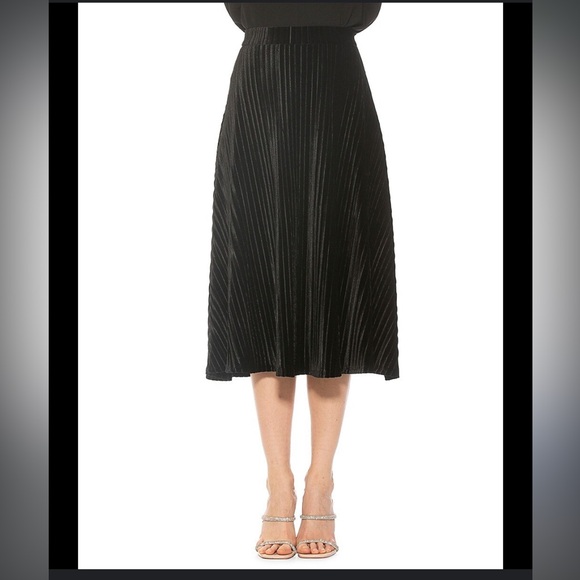 NWT Alexia Admor Black Velvet Pleated Midi Length Skirt Size XL Holidays - Picture 1 of 8